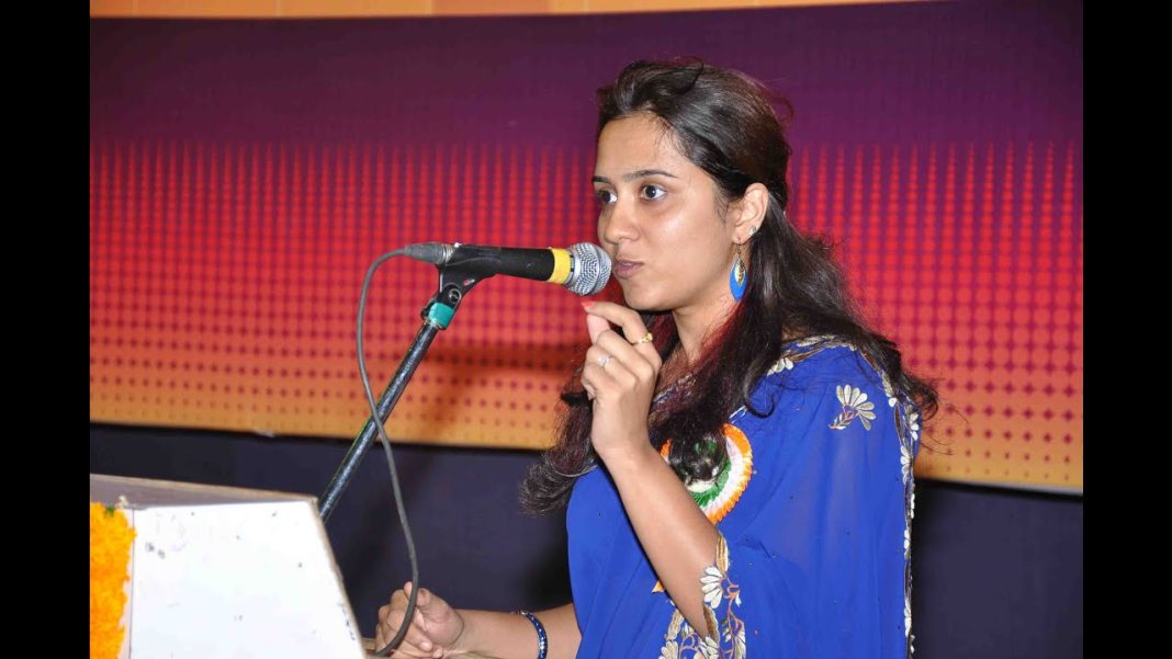 Ahead of Bypoll Aboli Naravane Appointed as New Collector of Jharsuguda ...